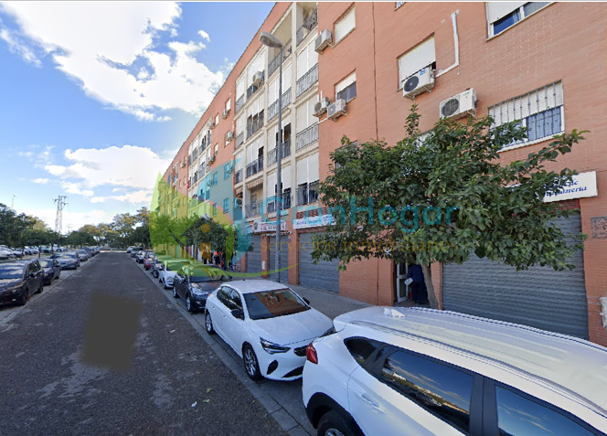 For sale of commercial in Sevilla