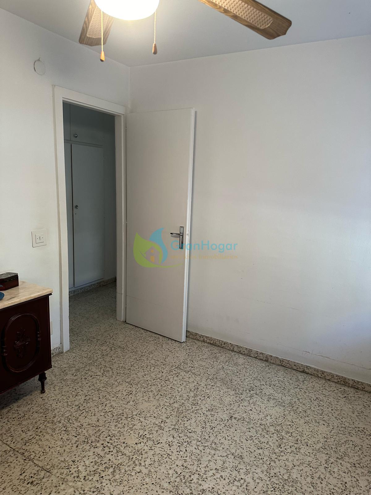 For sale of flat in Sevilla
