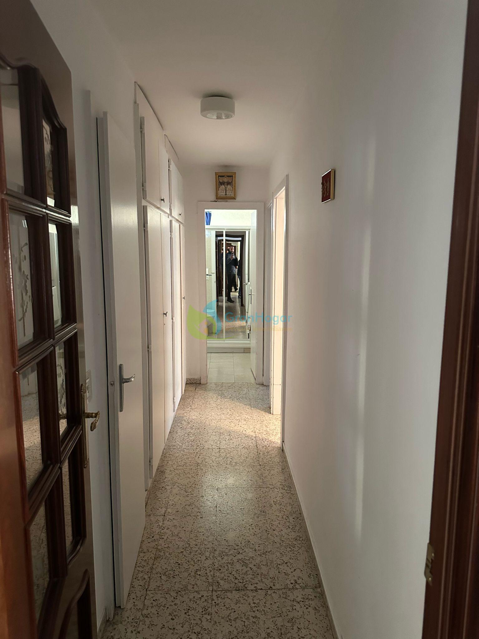 For sale of flat in Sevilla
