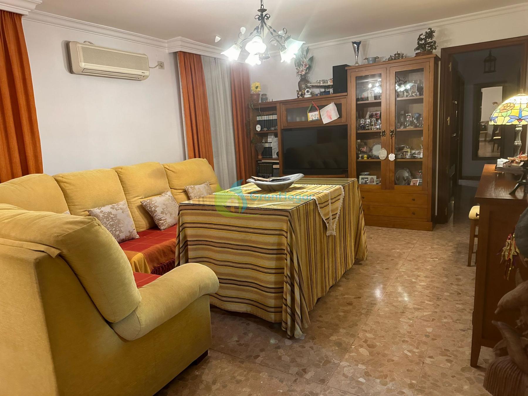 For sale of flat in Sevilla