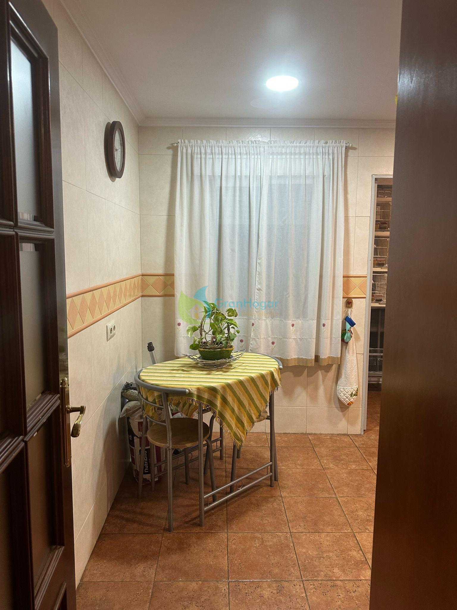 For sale of flat in Sevilla