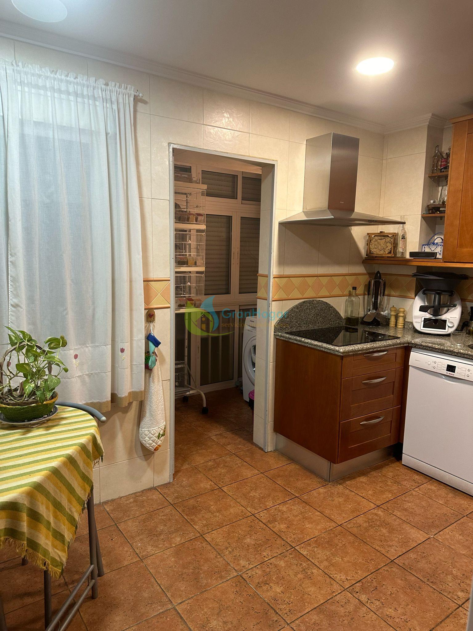 For sale of flat in Sevilla