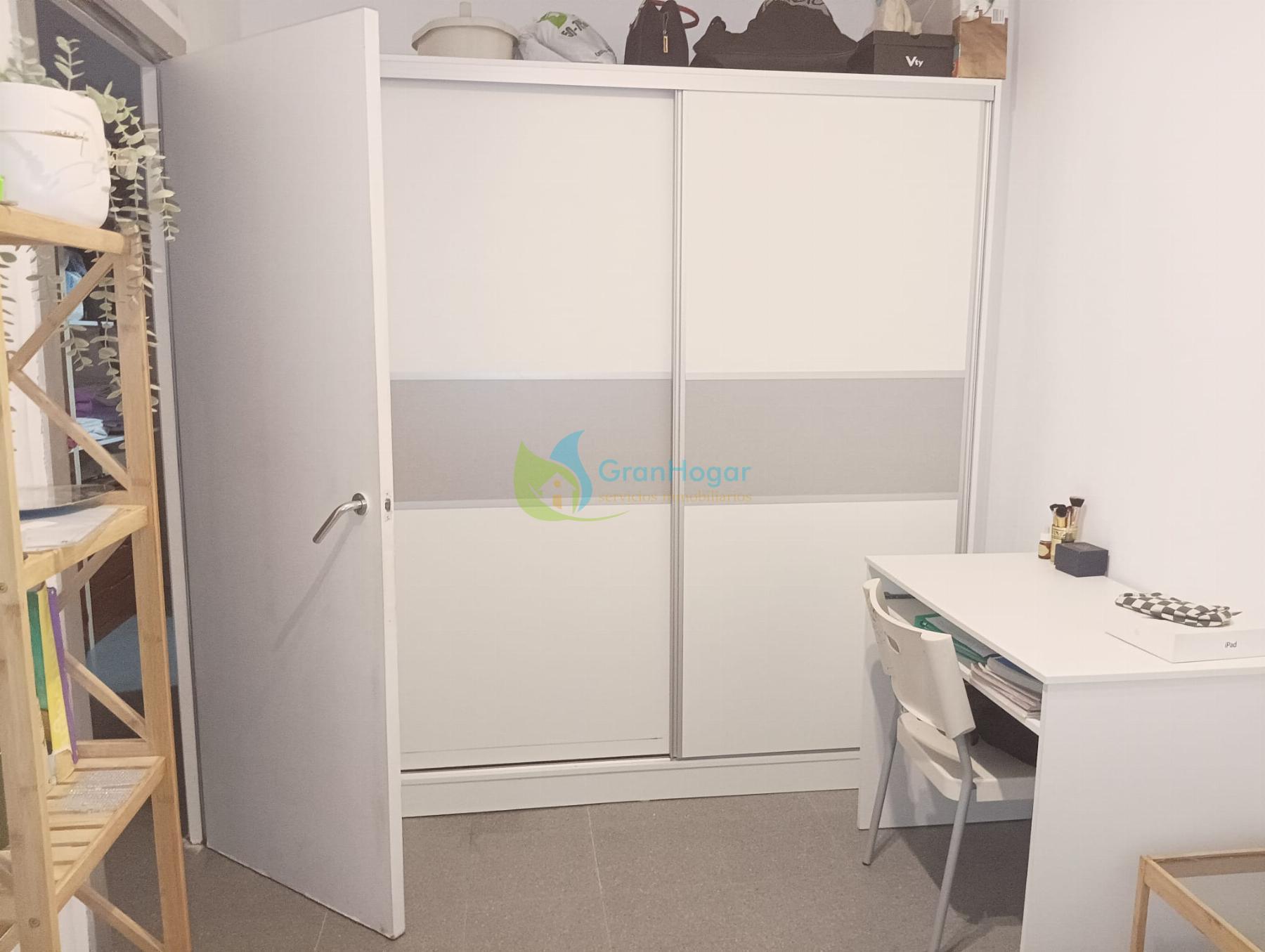 For sale of flat in Sevilla