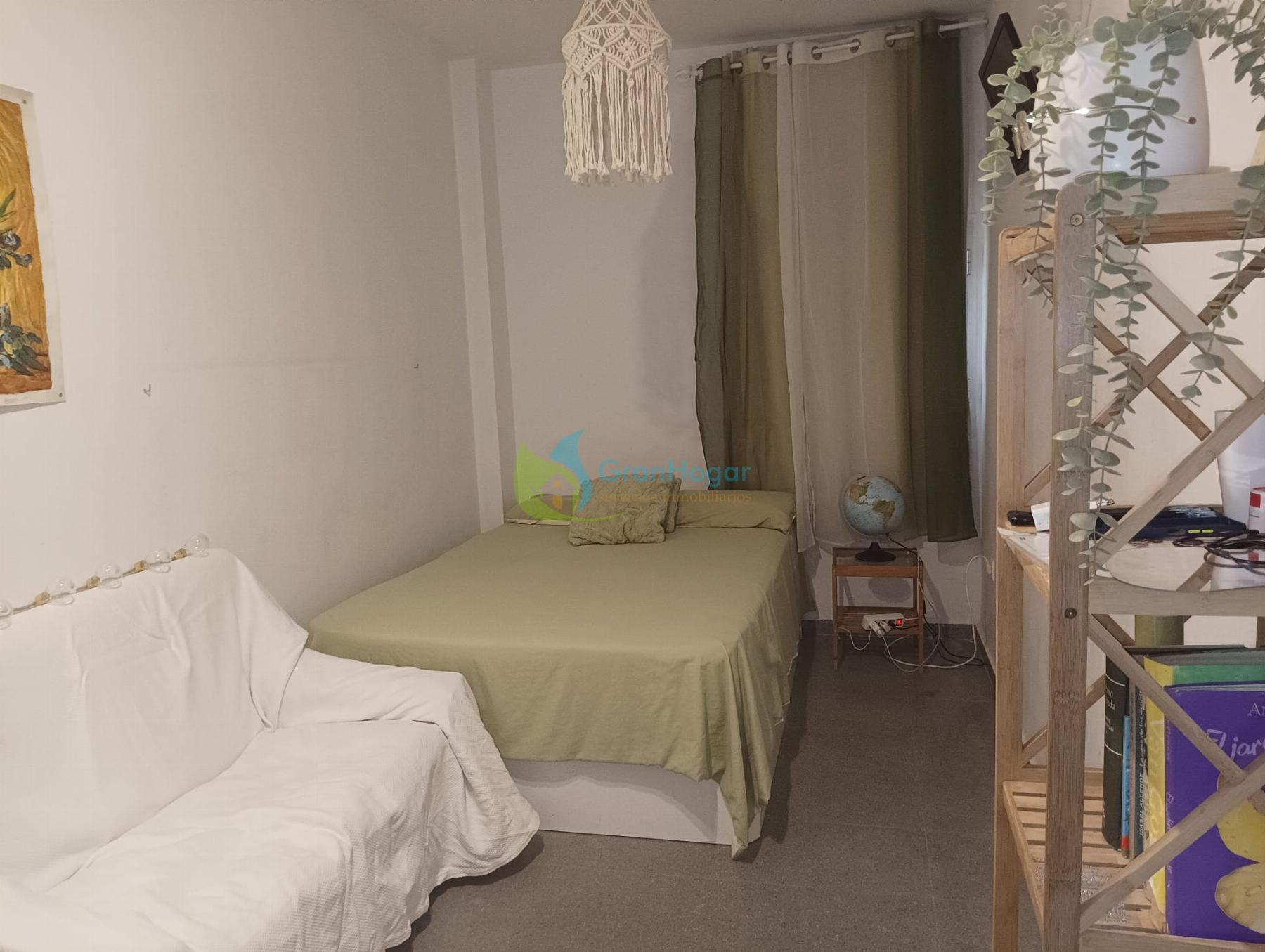 For sale of flat in Sevilla