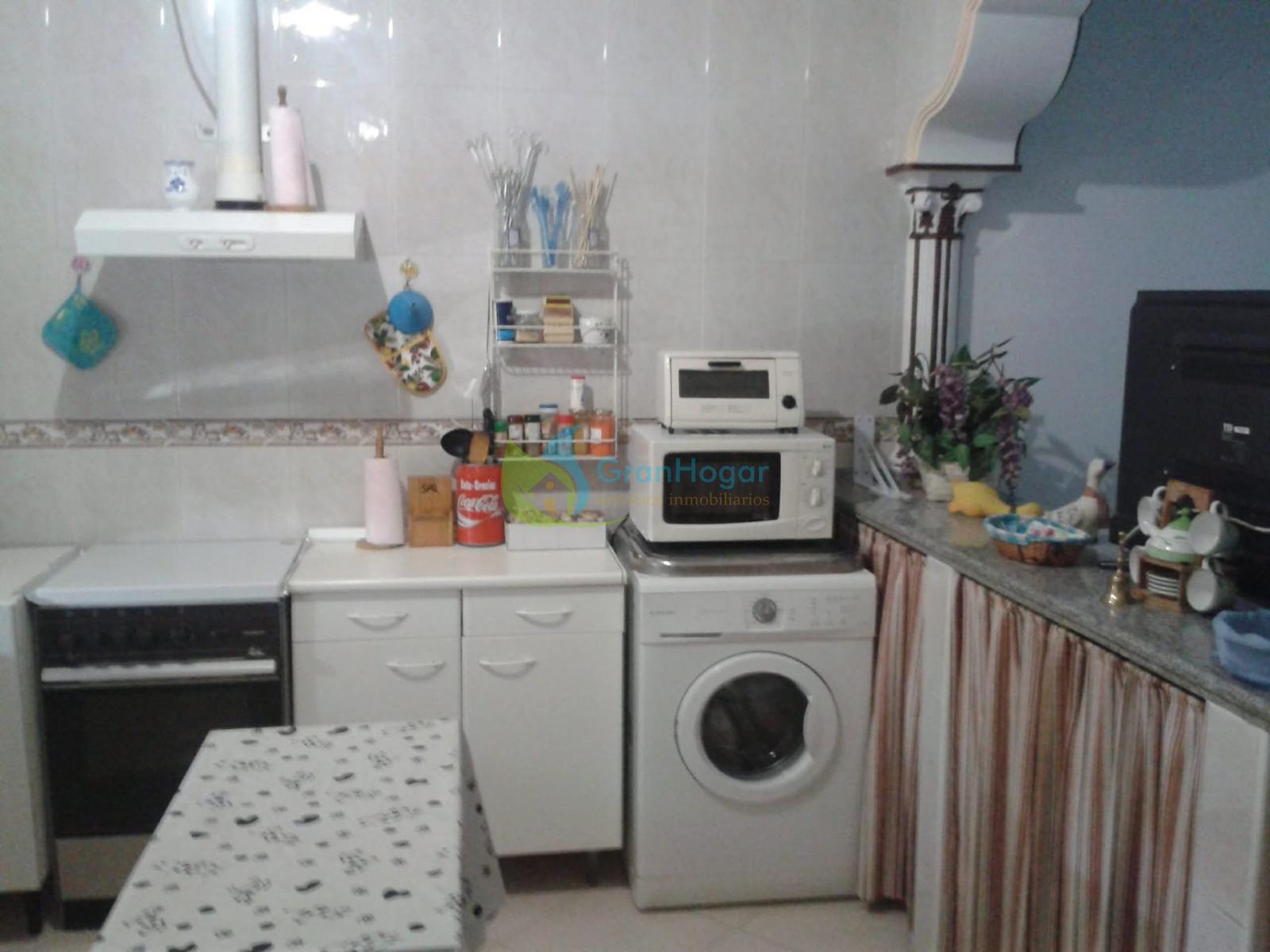 For sale of chalet in Sevilla