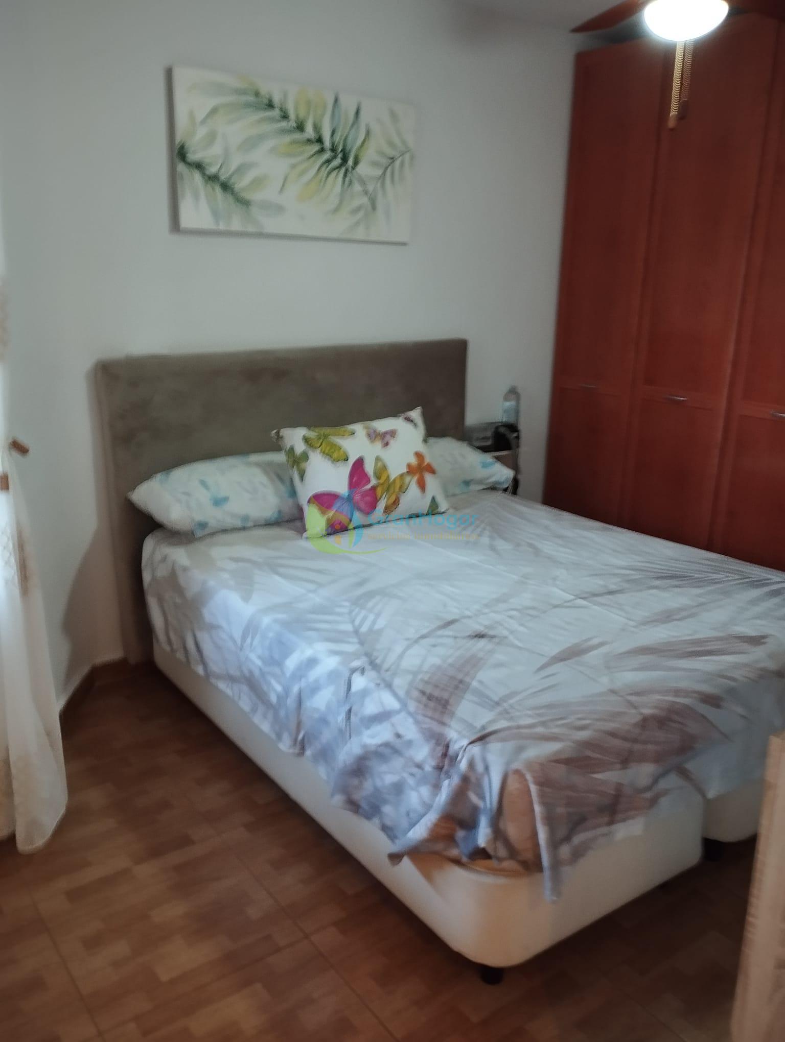 For sale of flat in Sevilla