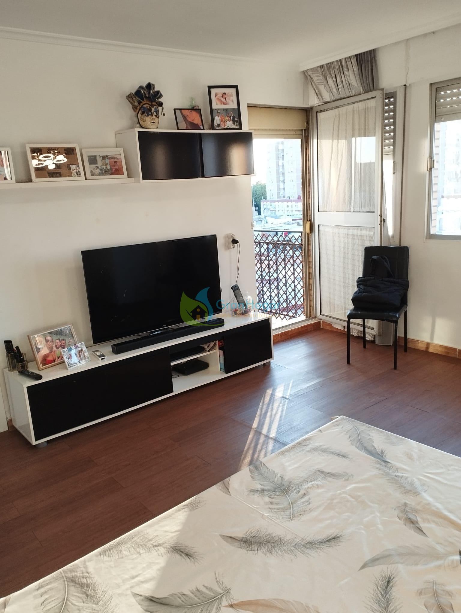 For sale of flat in Sevilla