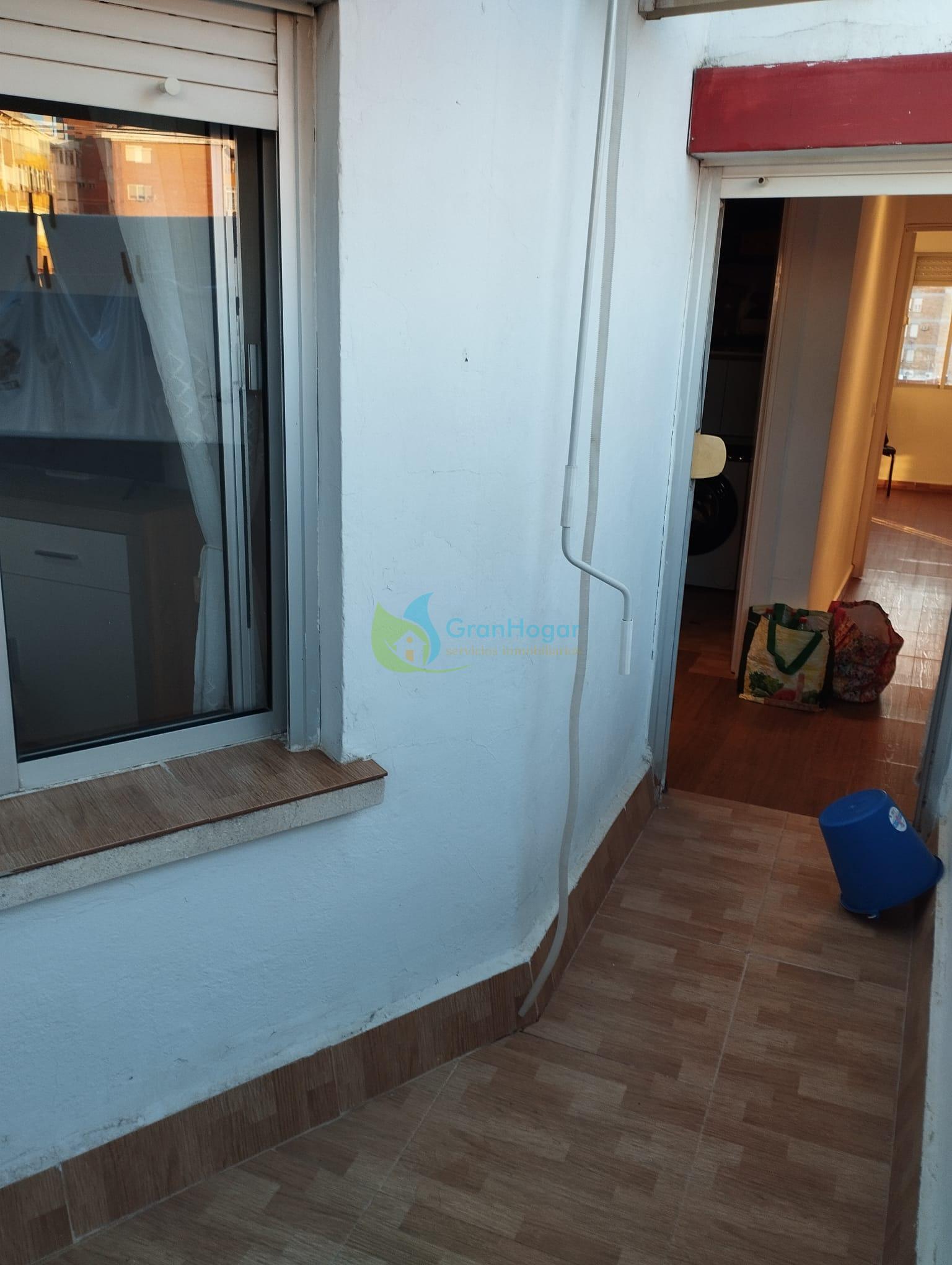 For sale of flat in Sevilla