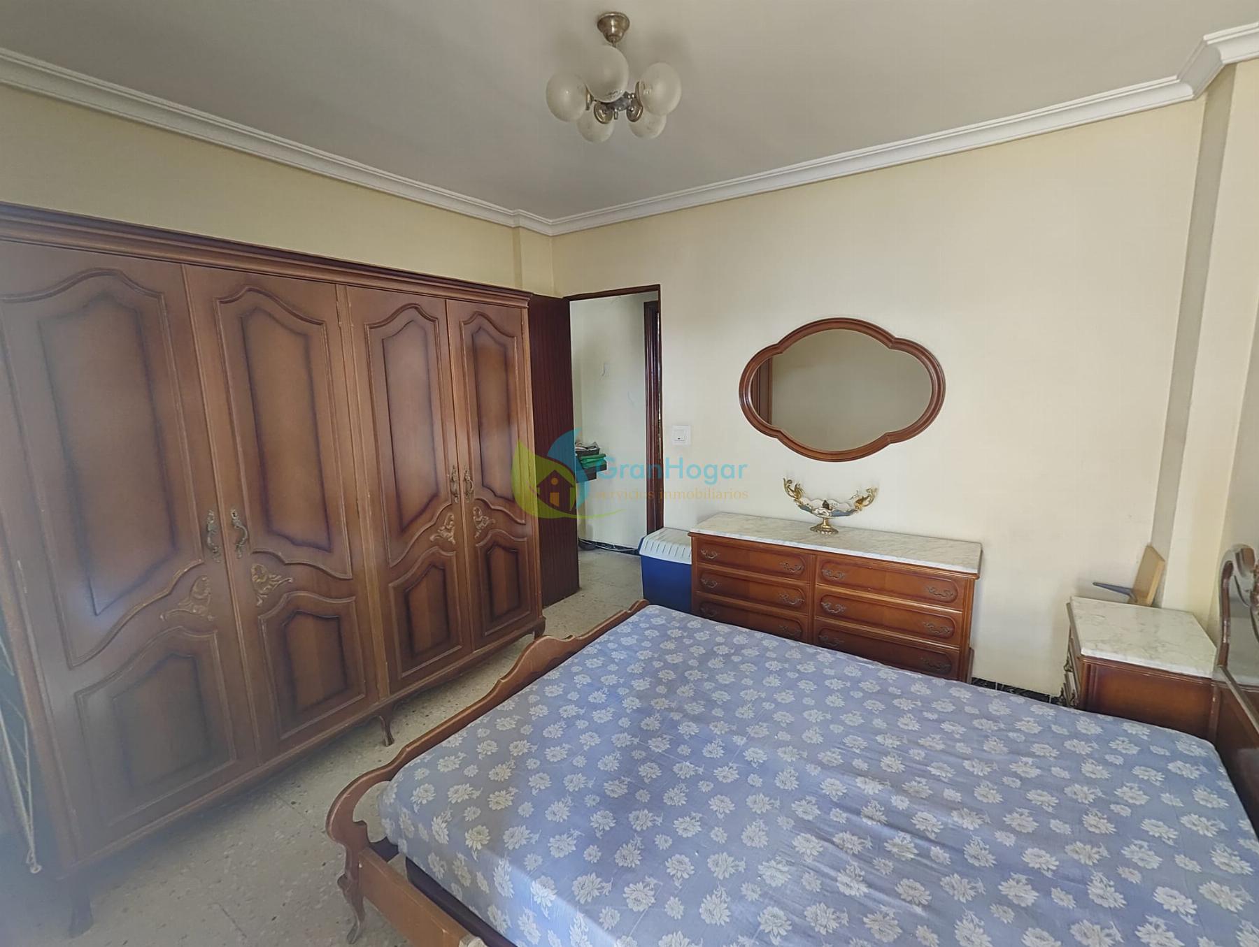 For sale of flat in Sevilla