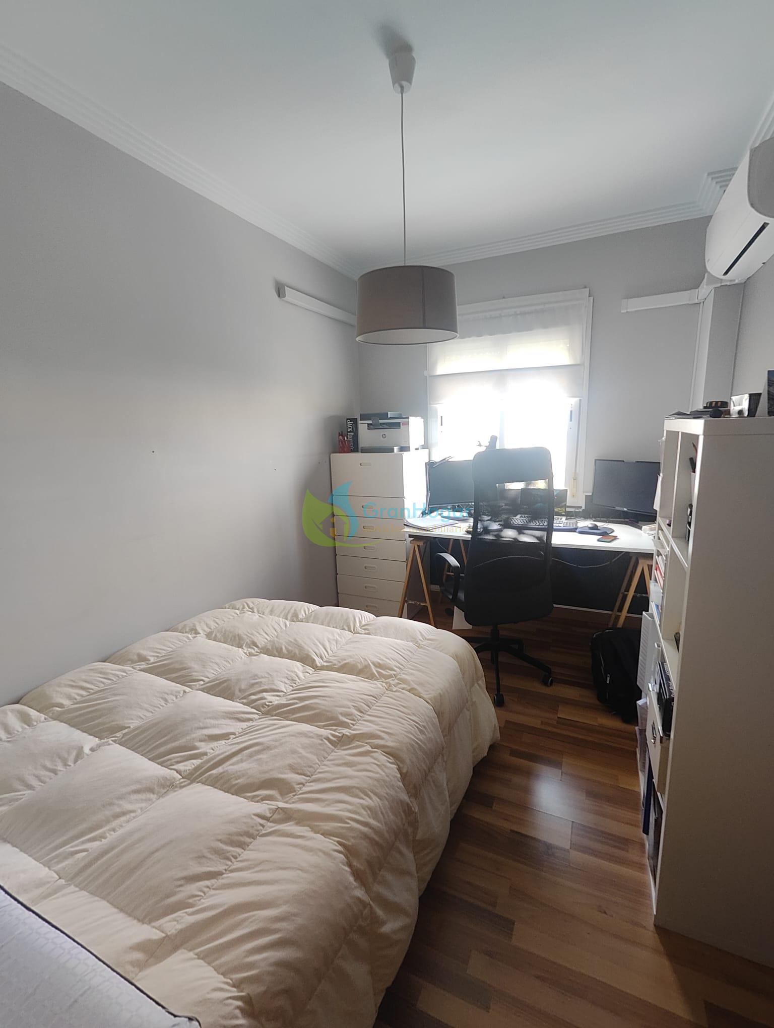 For sale of flat in Sevilla