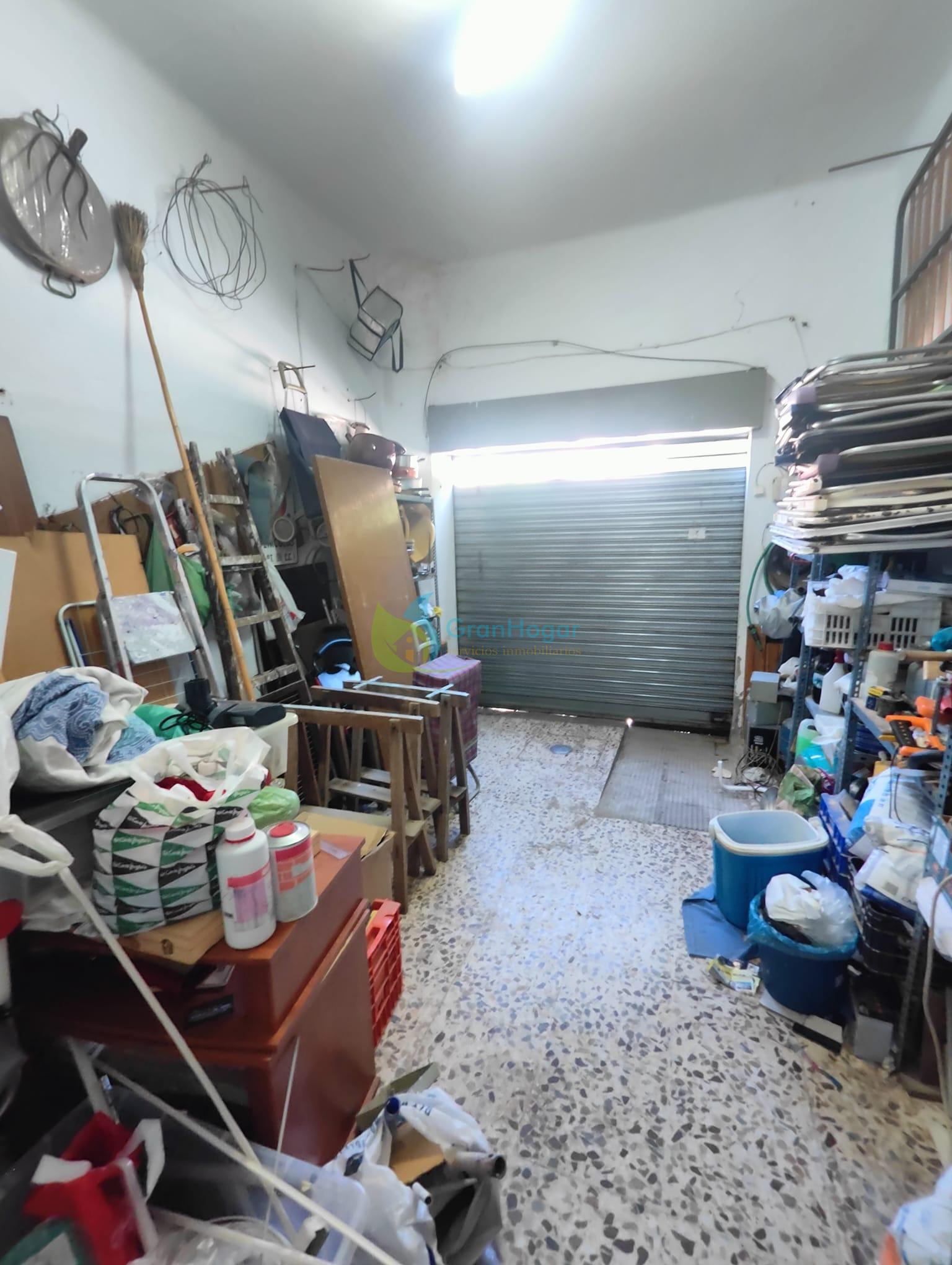 Garage