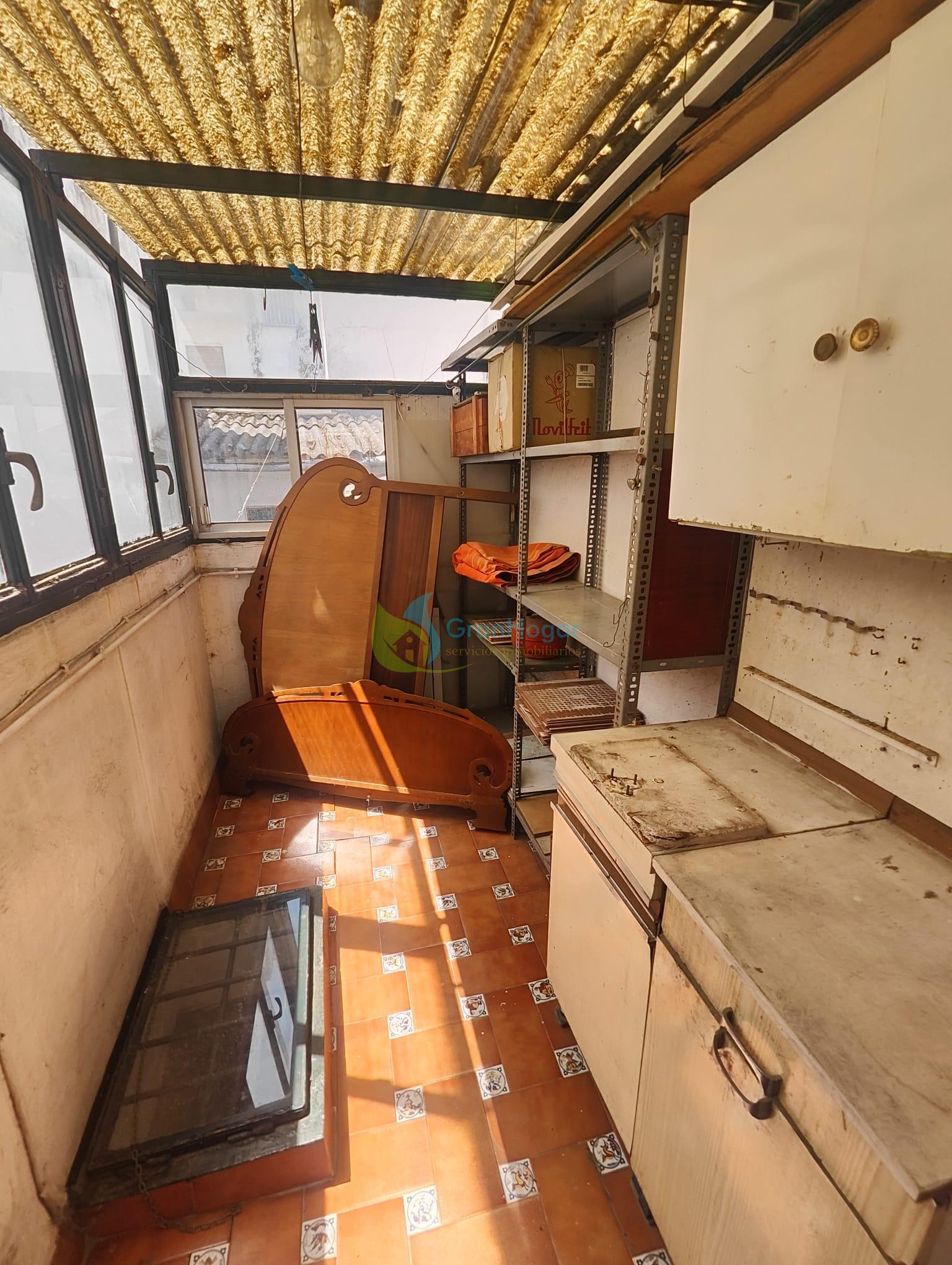 For sale of house in Sevilla