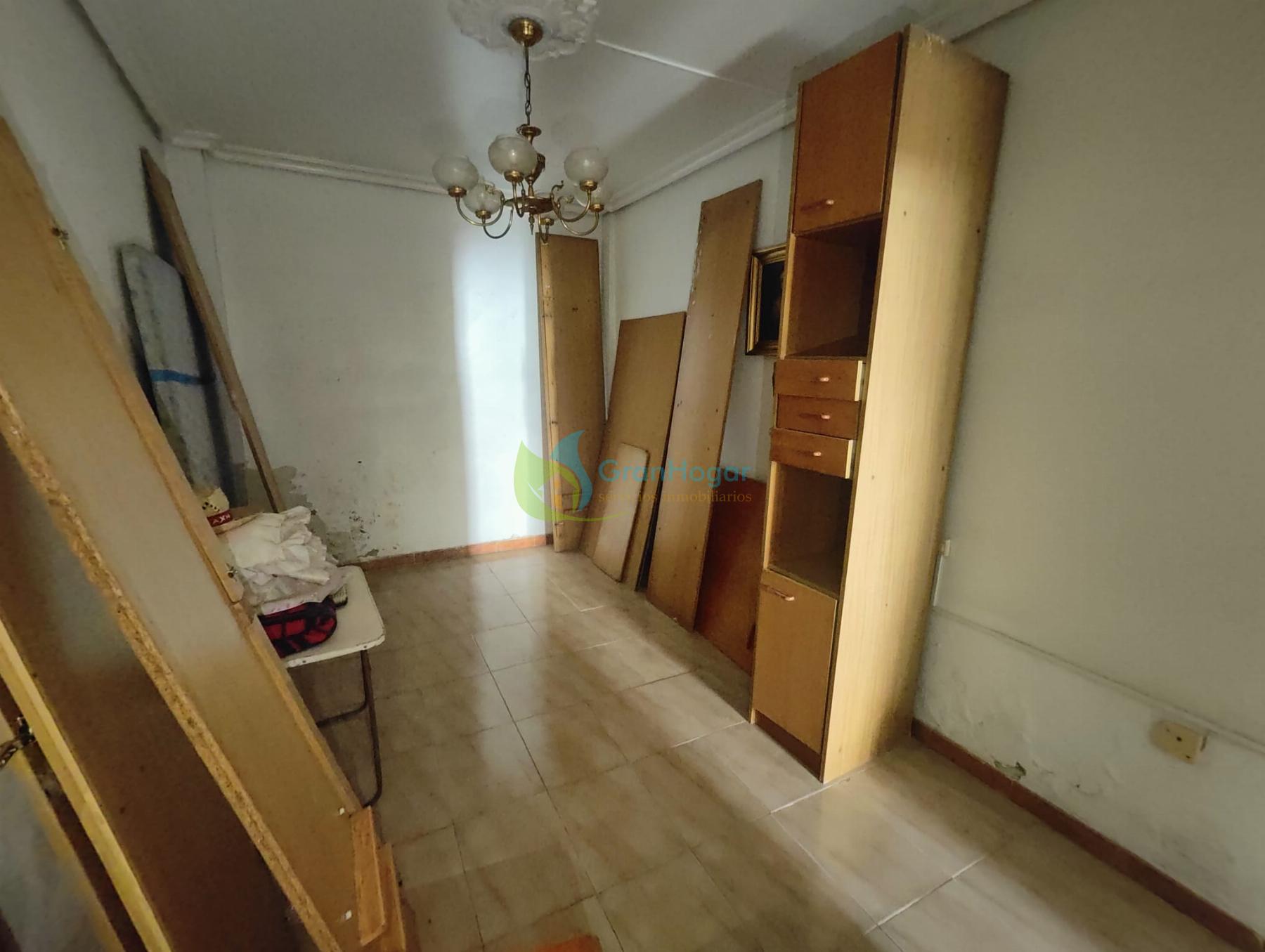 For sale of house in Sevilla