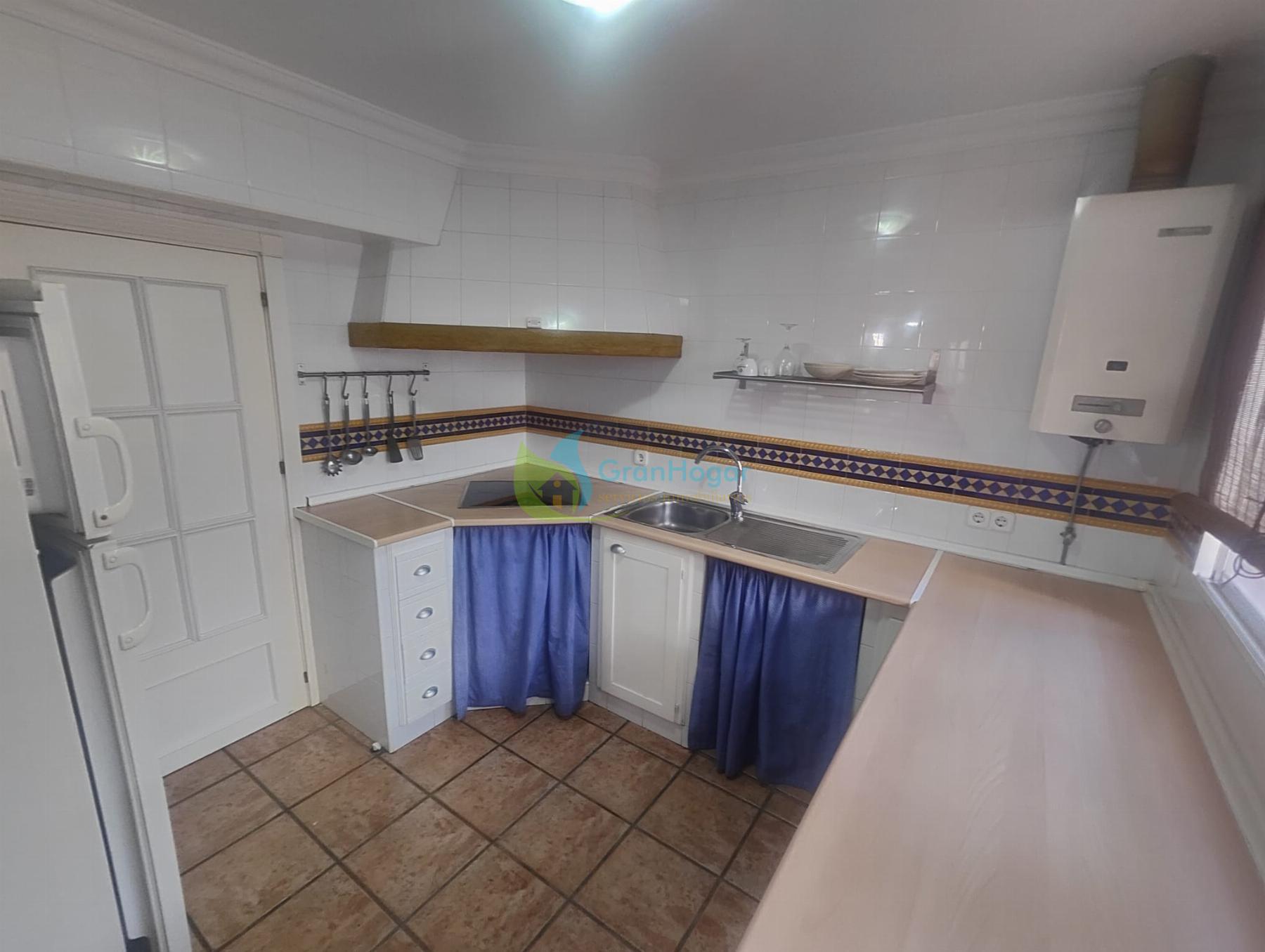 For sale of house in Sevilla