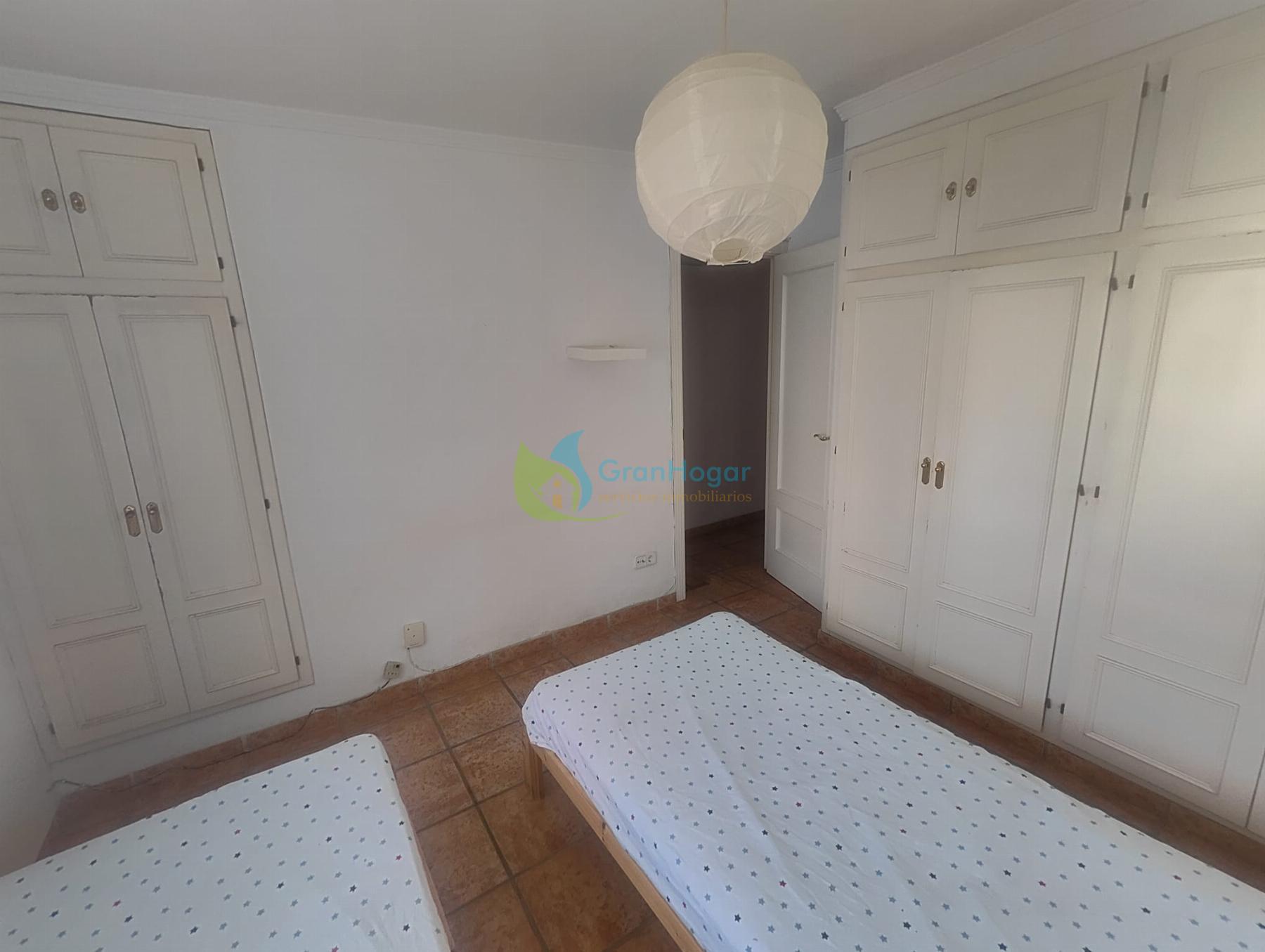 For sale of house in Sevilla