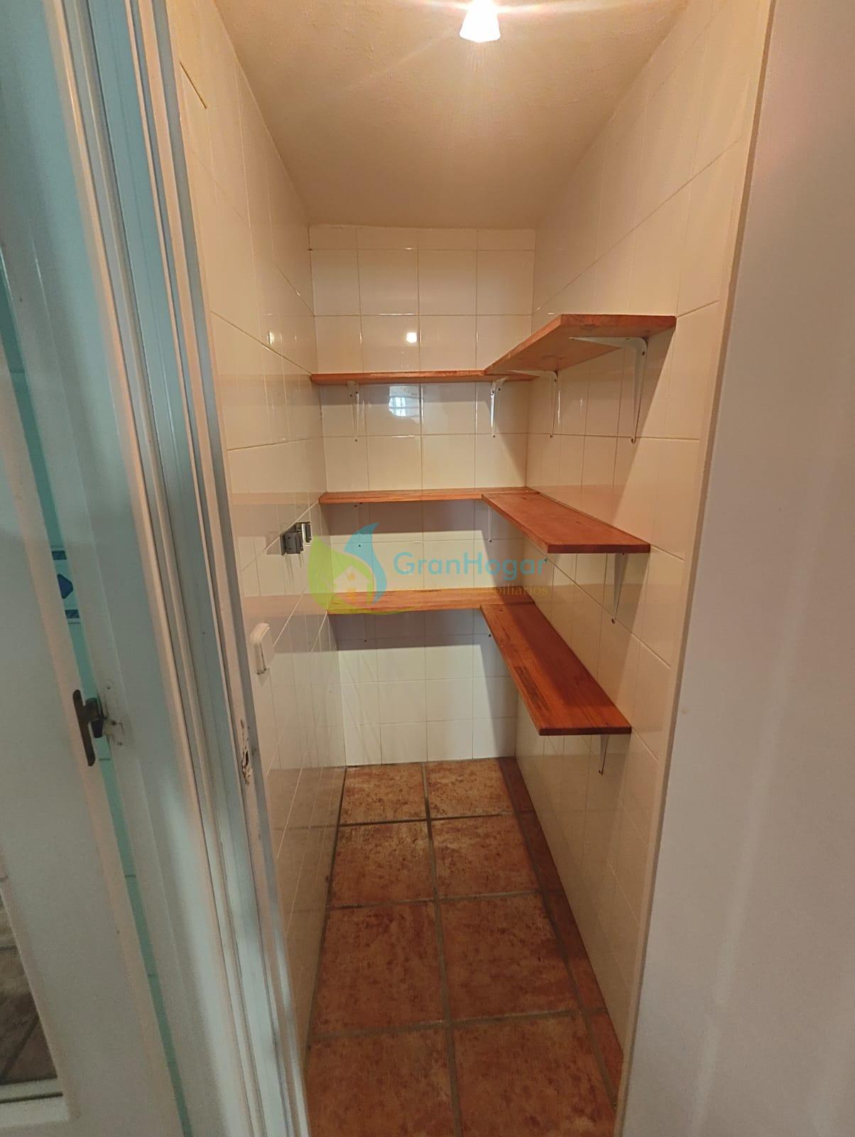 For sale of house in Sevilla