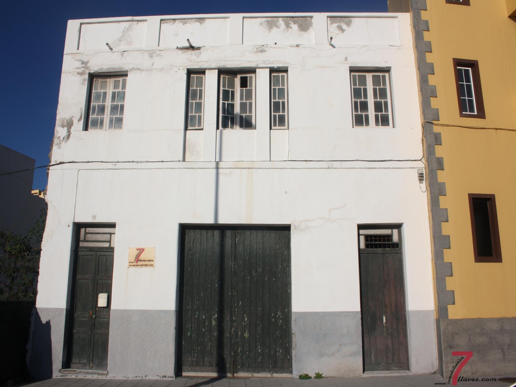 For sale of house in Adeje