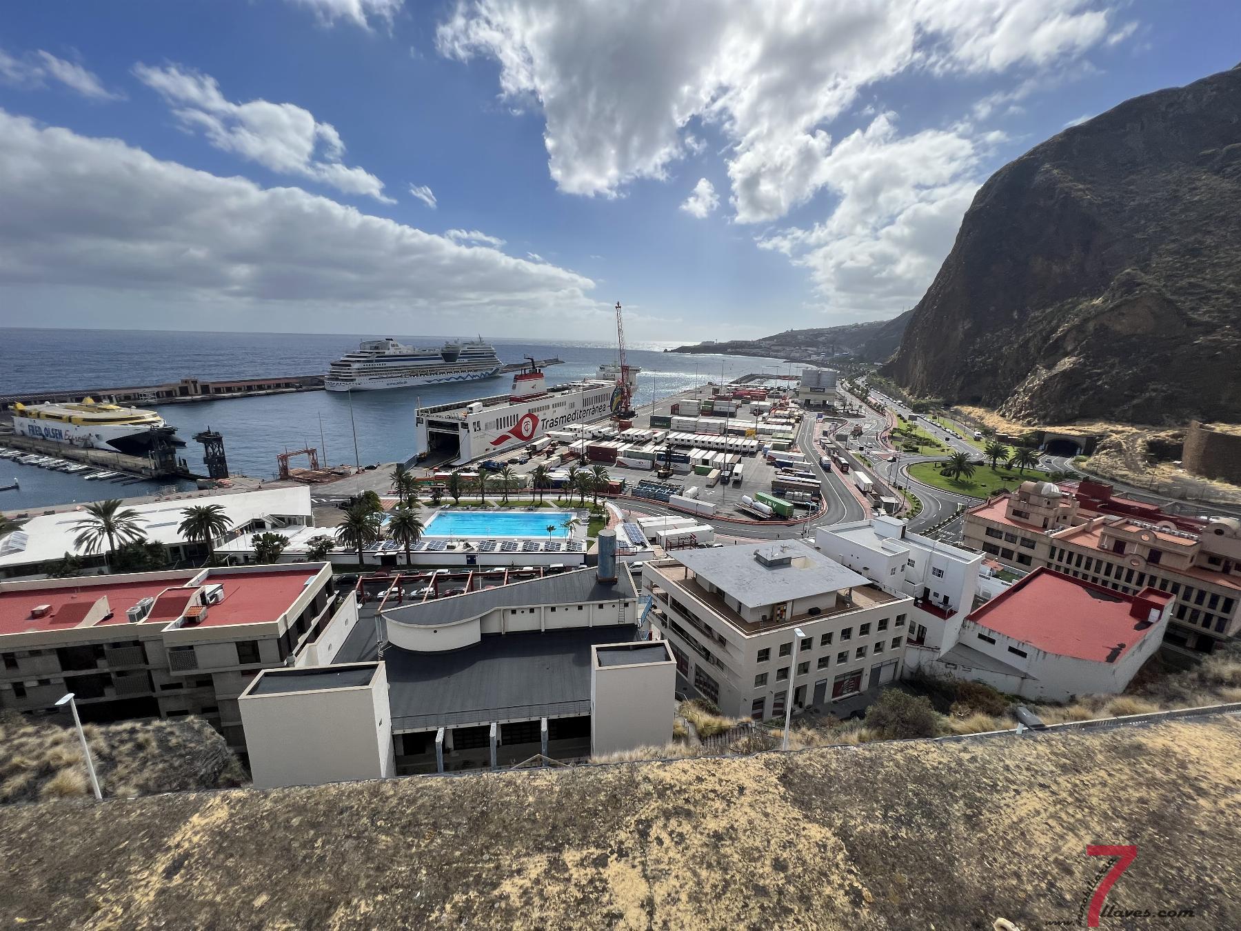 For sale of flat in Santa Cruz de la Palma