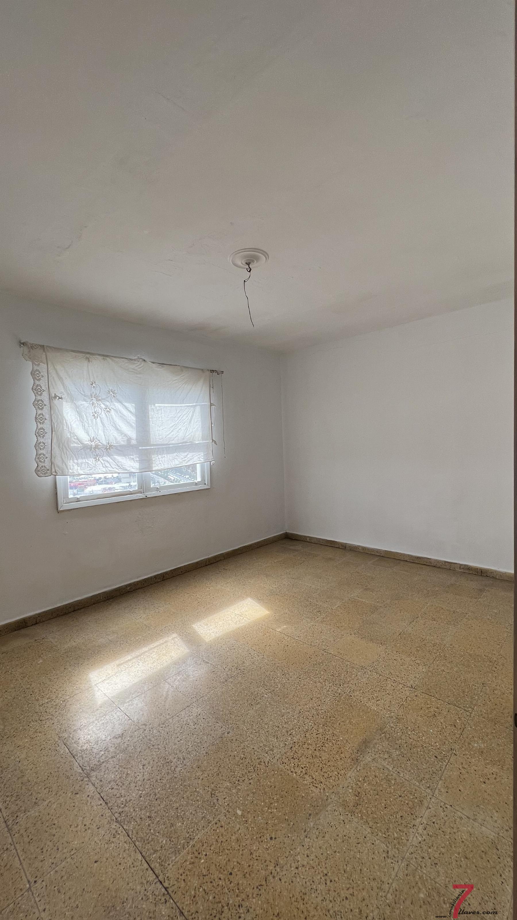 For sale of flat in Santa Cruz de la Palma