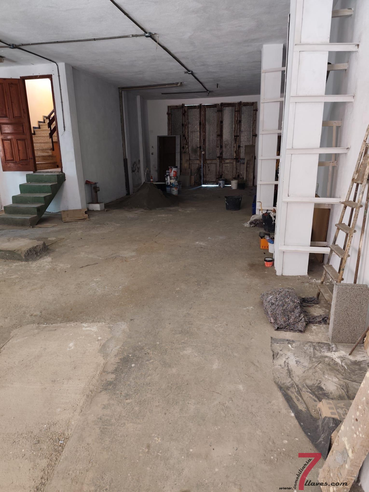 Venta de nave en Breña Baja