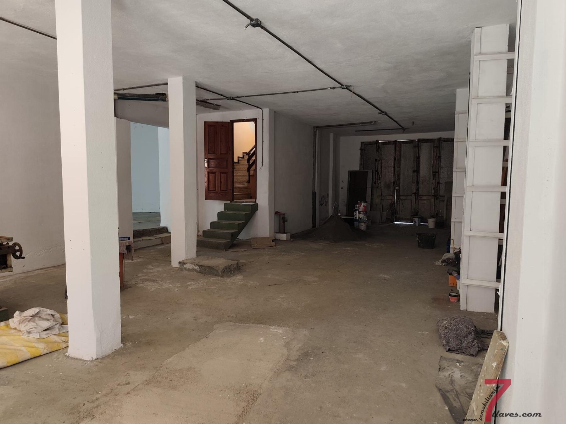 Venta de nave en Breña Baja