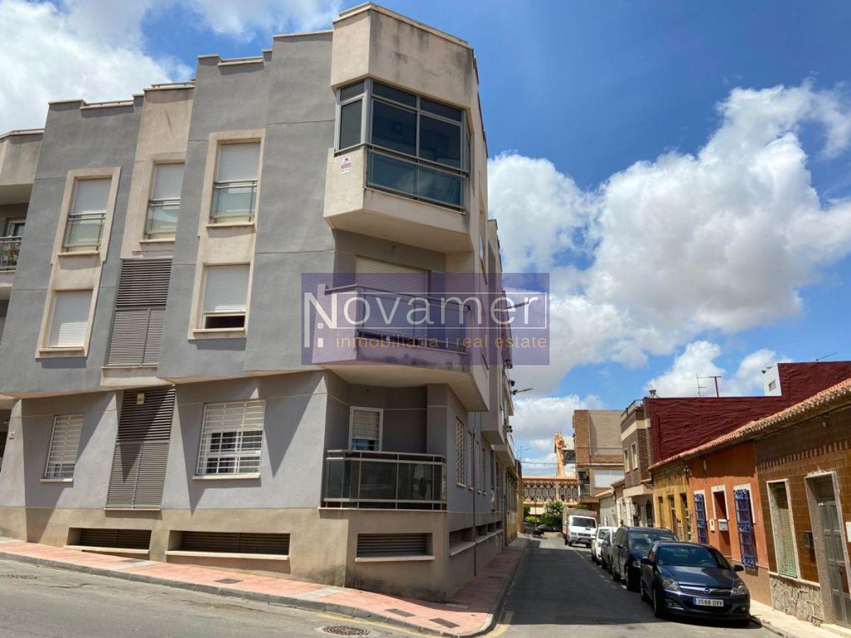 For sale of flat in La unión