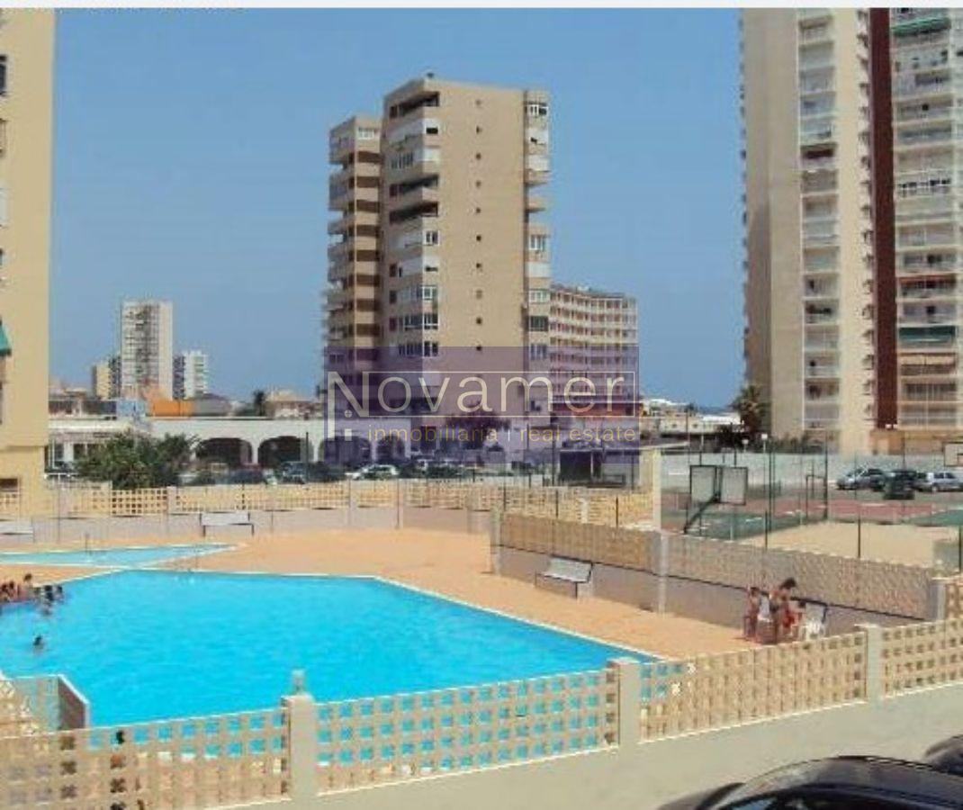 Apartamento en venta en La Manga del Mar Menor, Cartagena