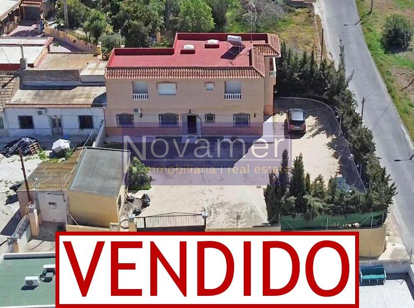 For sale of chalet in Cartagena