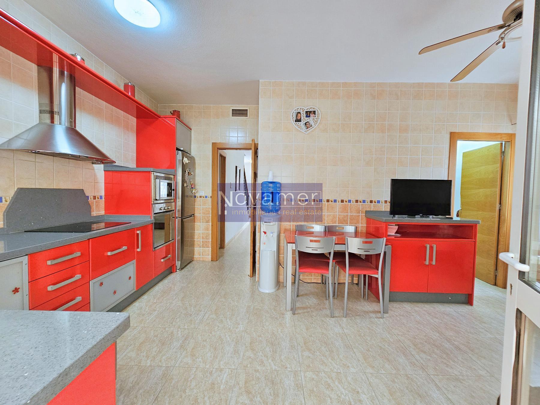 For sale of duplex in La unión