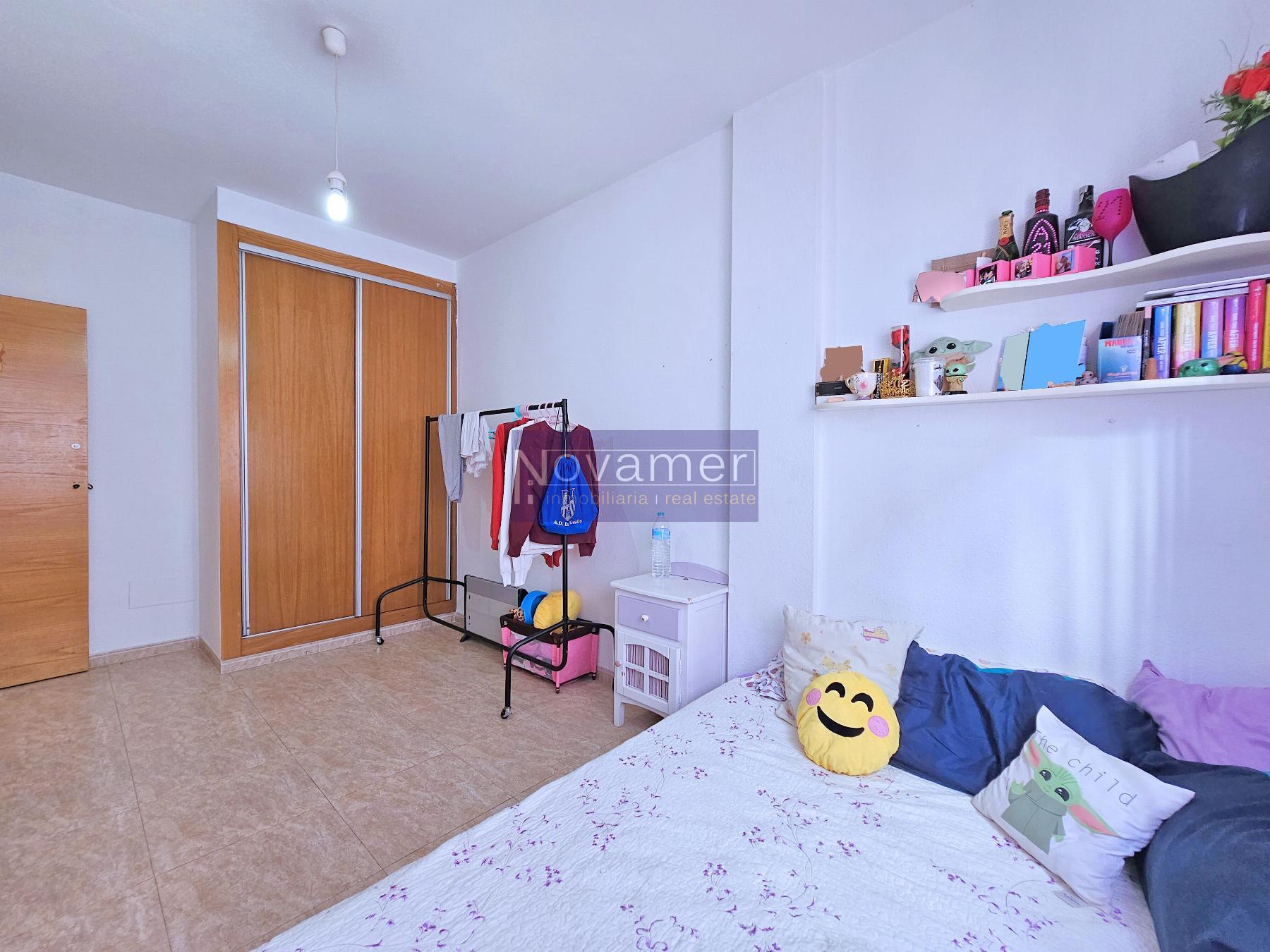 For sale of duplex in La unión