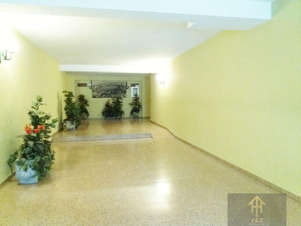 For sale of apartment in Alicante