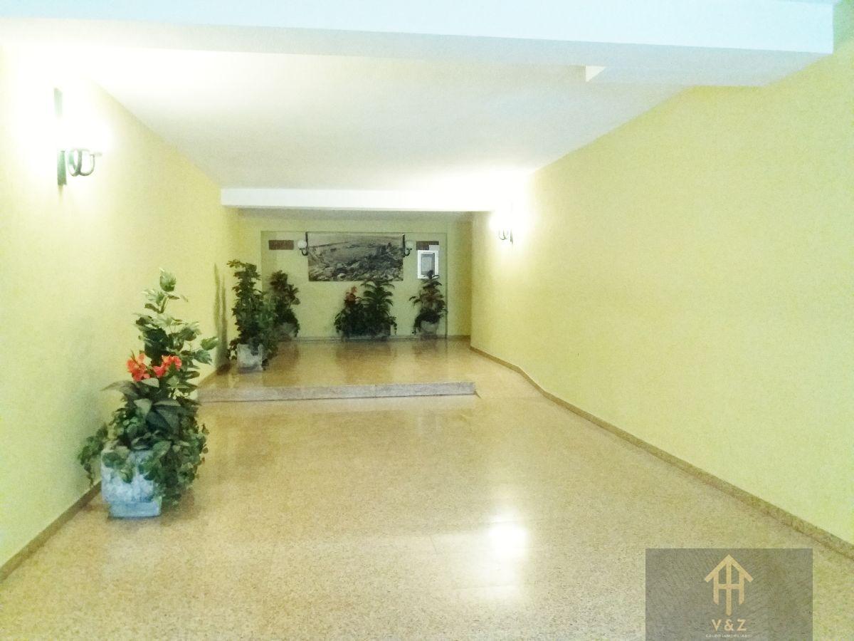 For sale of apartment in Alicante