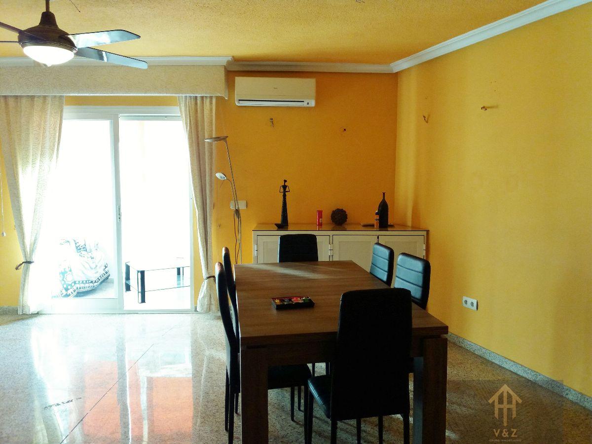 For sale of apartment in Alicante