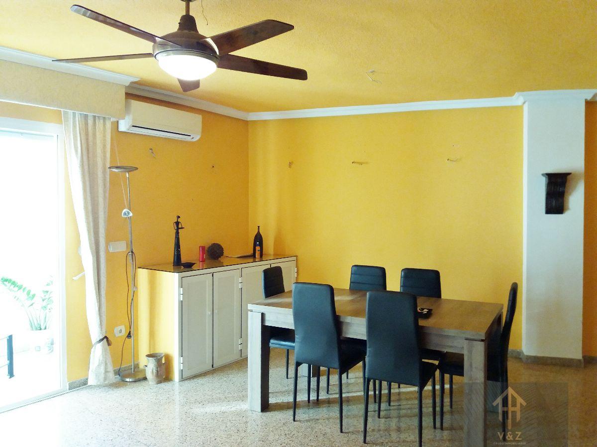 For sale of apartment in Alicante