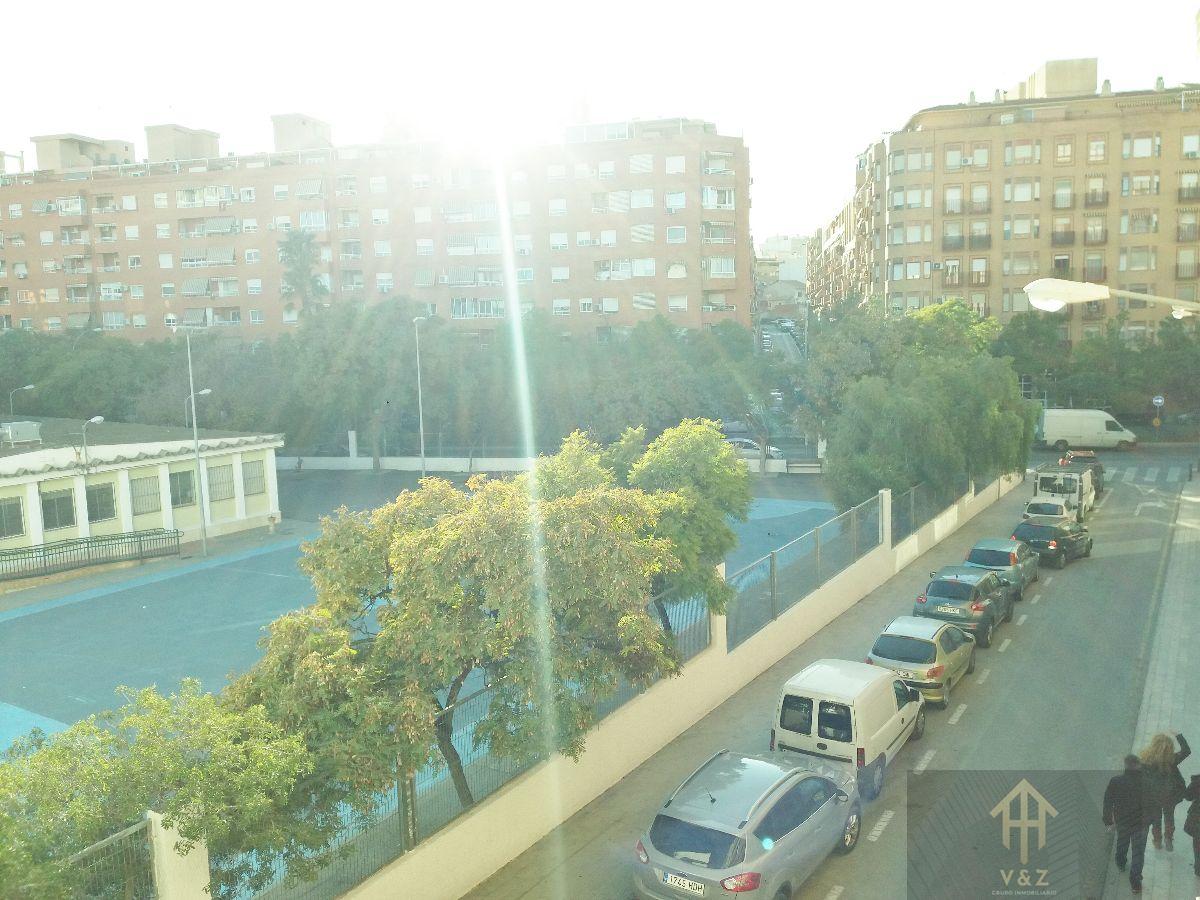 For sale of apartment in Alicante