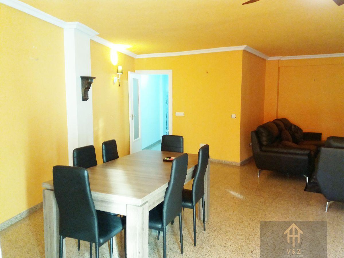 For sale of apartment in Alicante