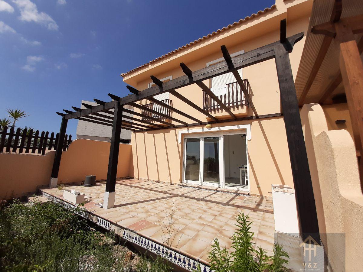 For sale of chalet in El Campello