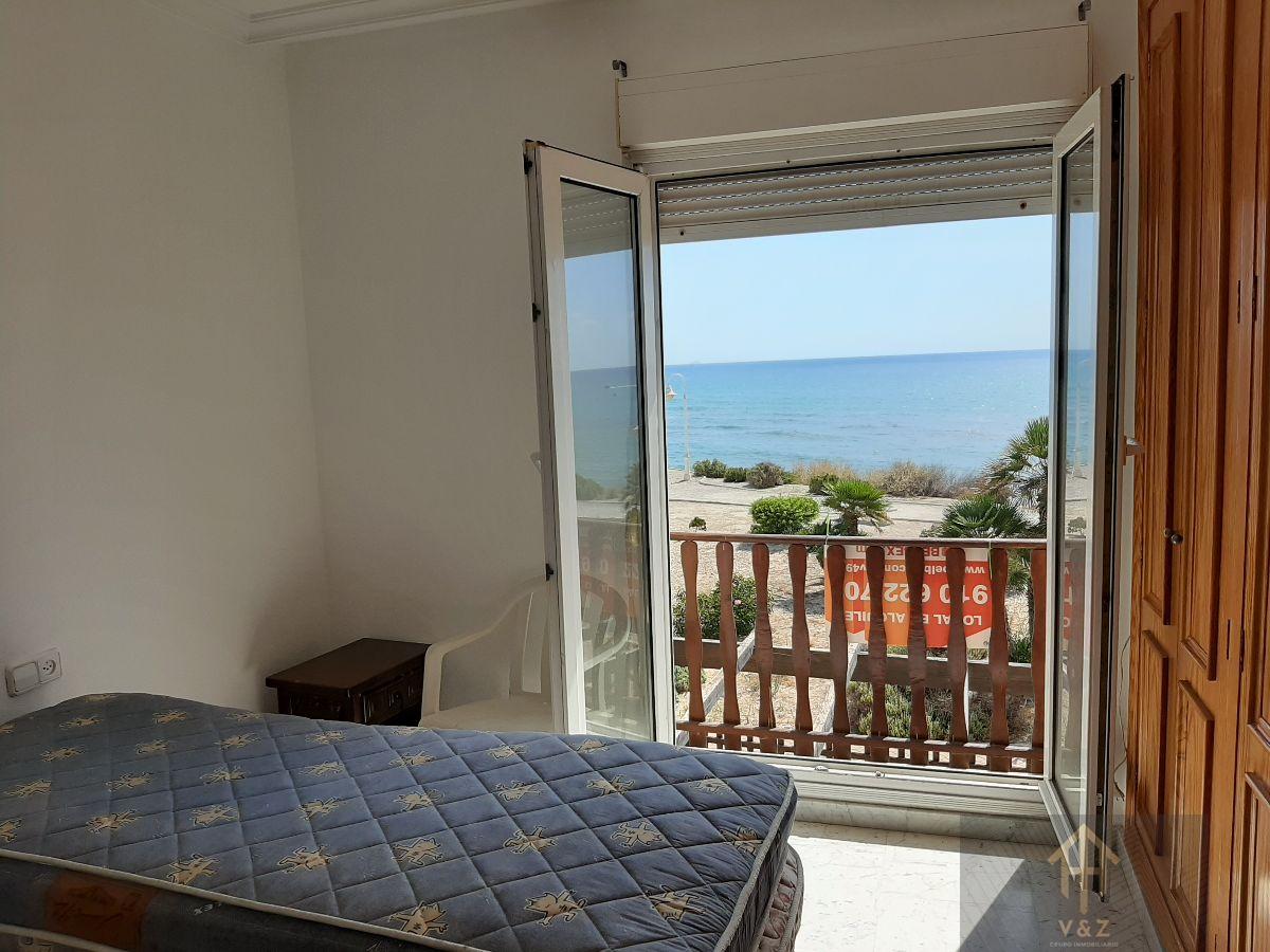 For sale of chalet in El Campello