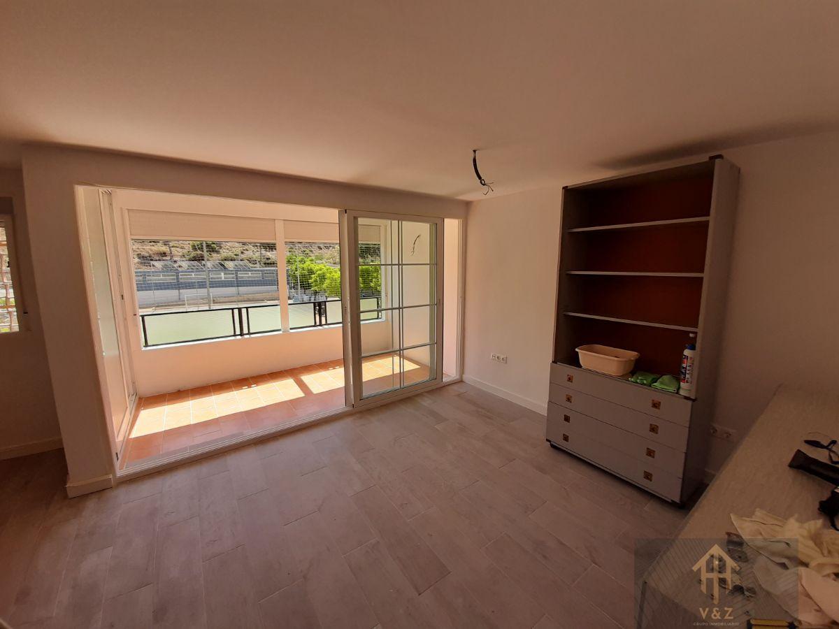 For sale of apartment in Alicante