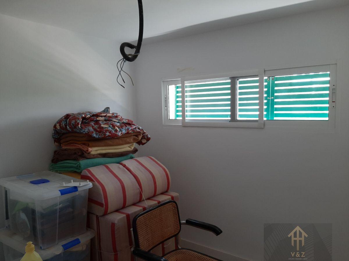 For sale of apartment in Alicante