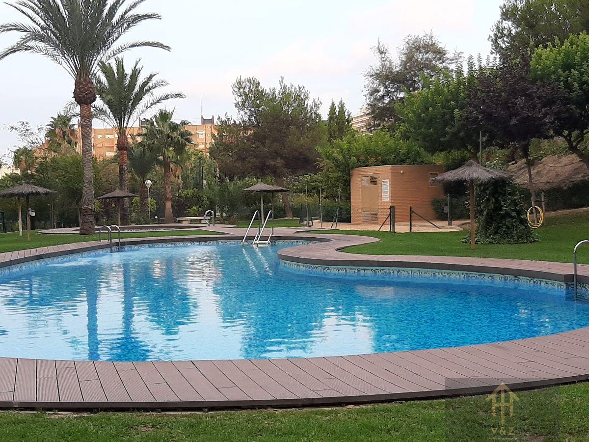 For sale of apartment in Alicante