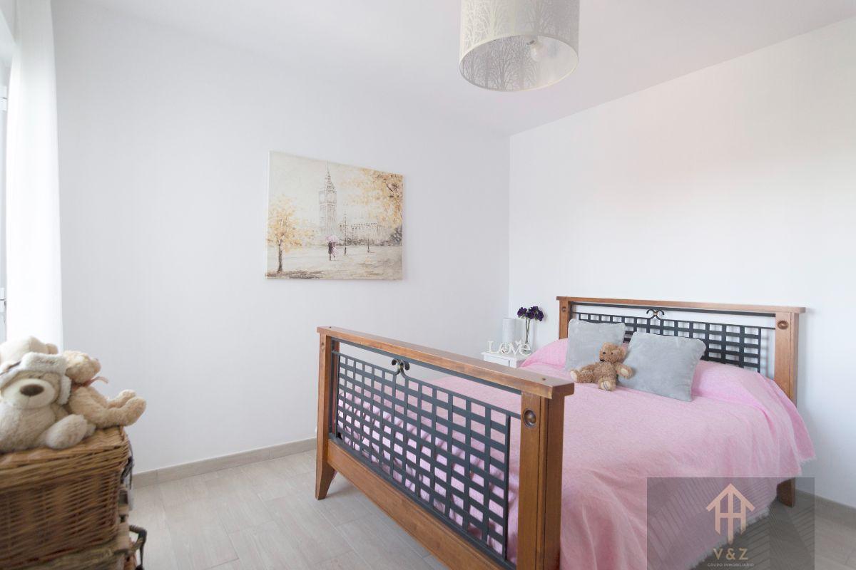 Zu verkaufen von chalet in
 Alicante
