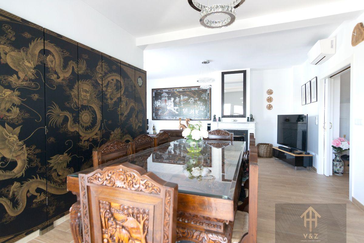 Zu verkaufen von chalet in
 Alicante