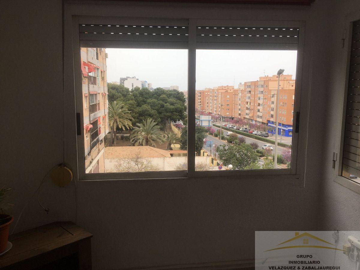 Verkoop van appartement
 in Alicante