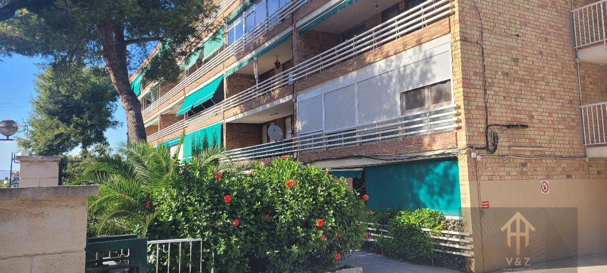 Продажа от

 Квартира на Alicante