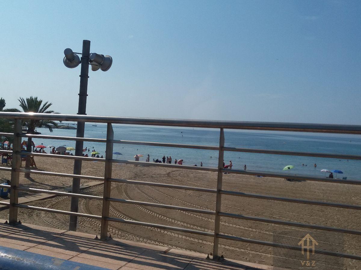 Продажа от

 Квартира на Alicante