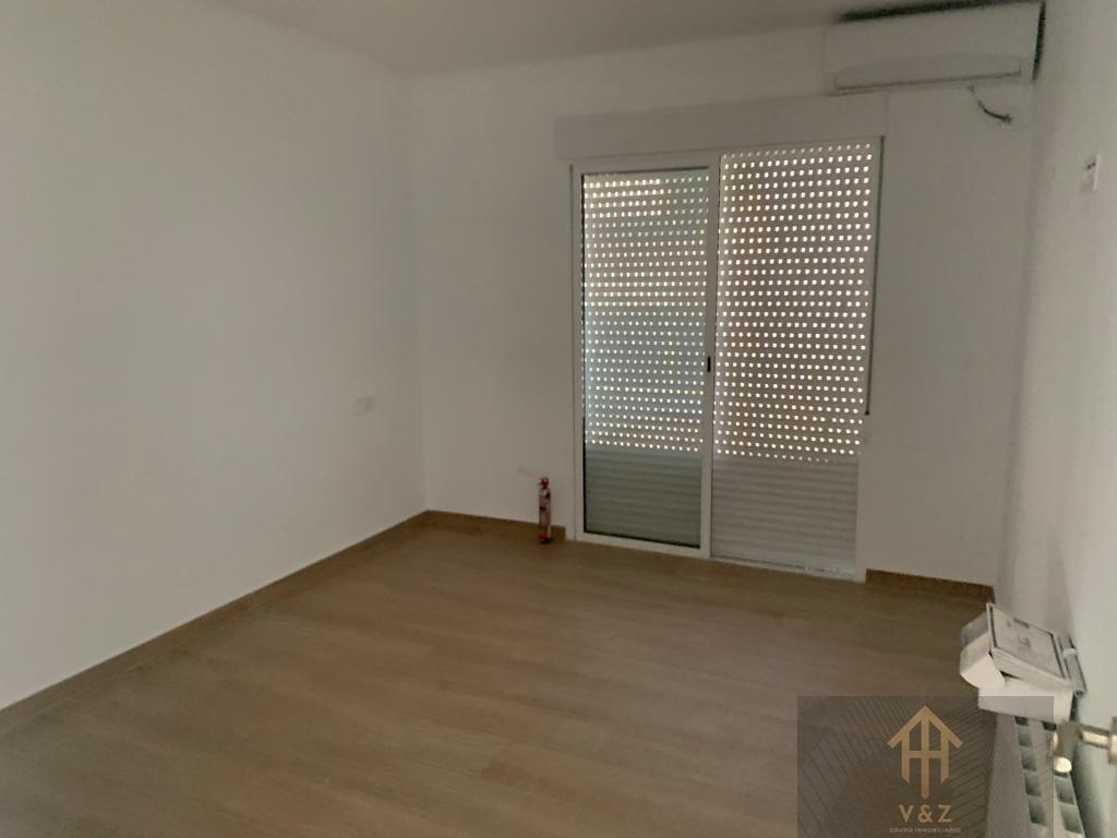 Zu verkaufen von wohnung in
 Alicante