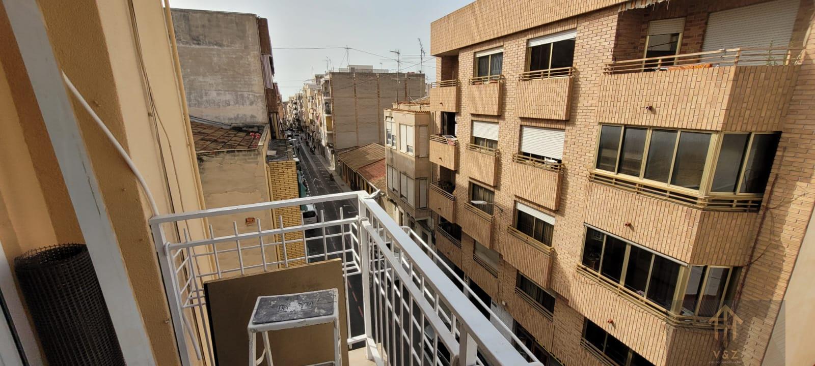 Zu verkaufen von wohnung in
 Alicante