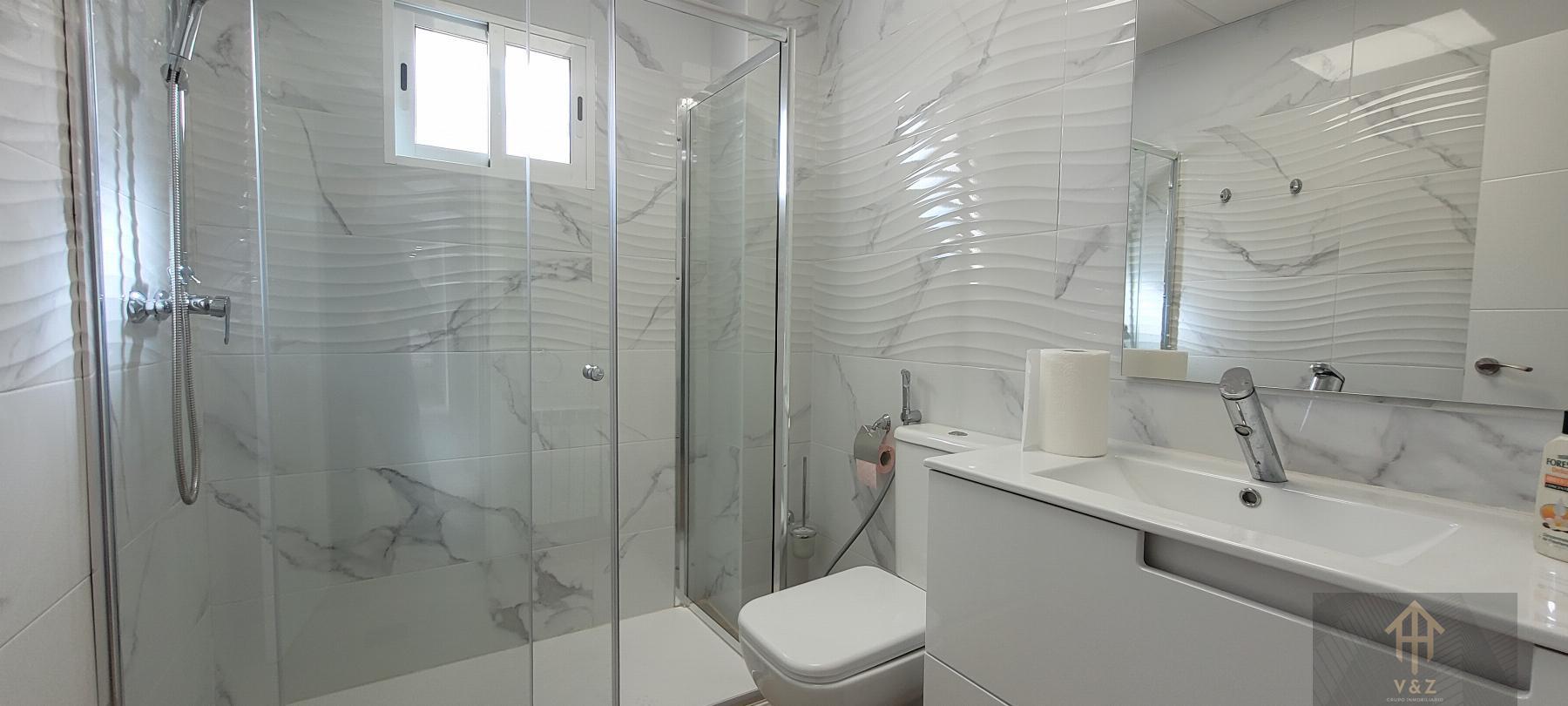 Zu verkaufen von wohnung in
 Alicante