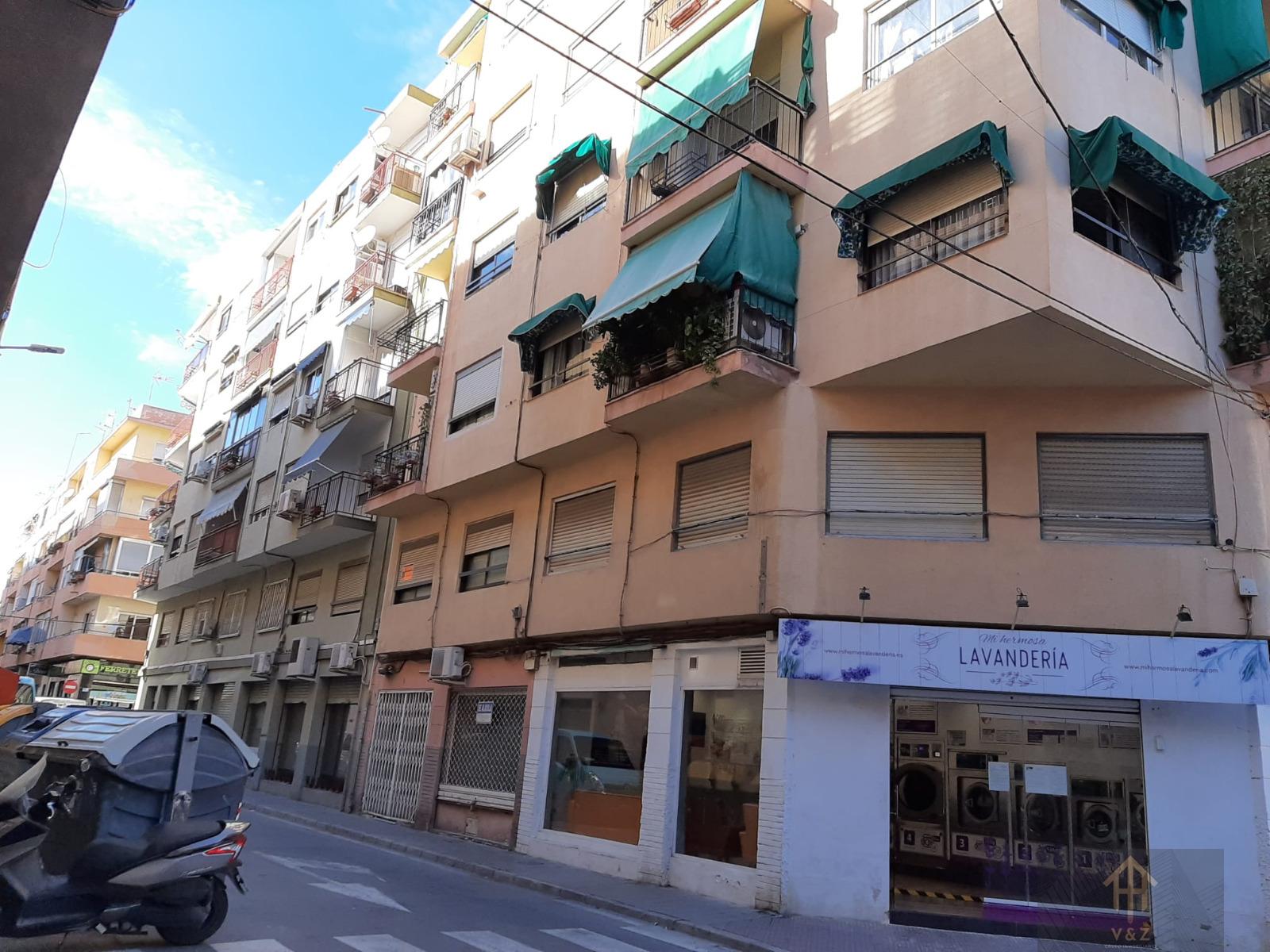 For sale of flat in Alicante